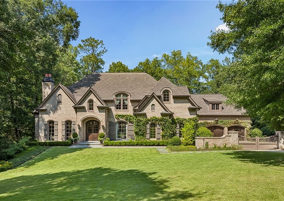 1st image of 405 Kenbrook Dr