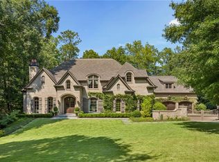 405 Kenbrook Dr, Sandy Springs, GA 30327