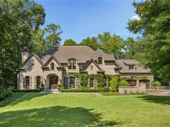 405 Kenbrook Dr, Sandy Springs, GA 30327