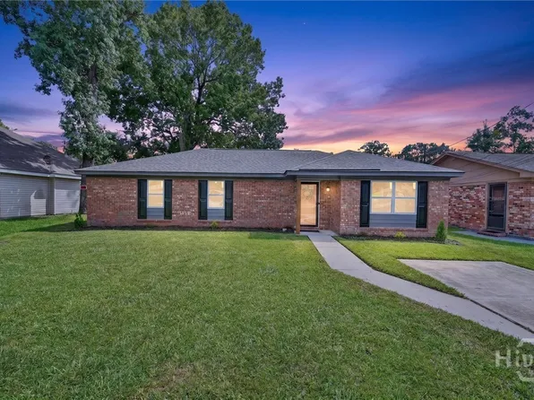1927 Pendleton Street, Savannah, GA 31405