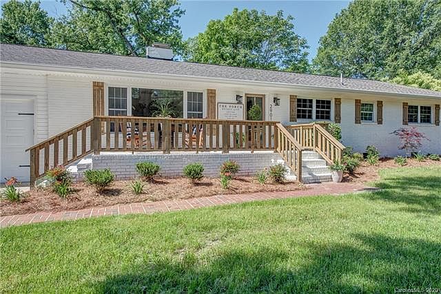1st image of 2901 Gardner Park Dr