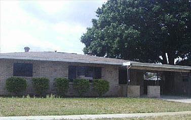 2nd image of 2921 Telka Lynn Dr