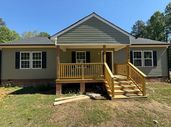 27084 Foxtail Dr, Ruther Glen, VA 22546