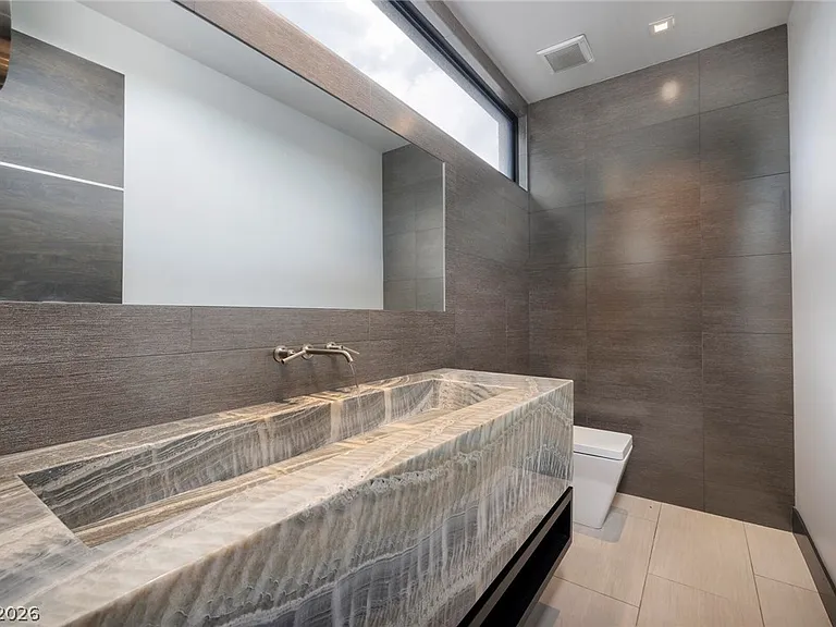 750 Dragon Ridge Dr — Photo 47
