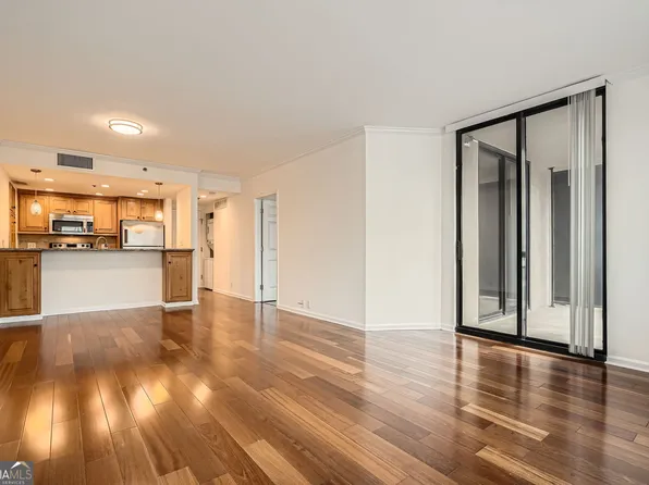 3481 Lakeside Dr NE APT 1504, Atlanta, GA 30326