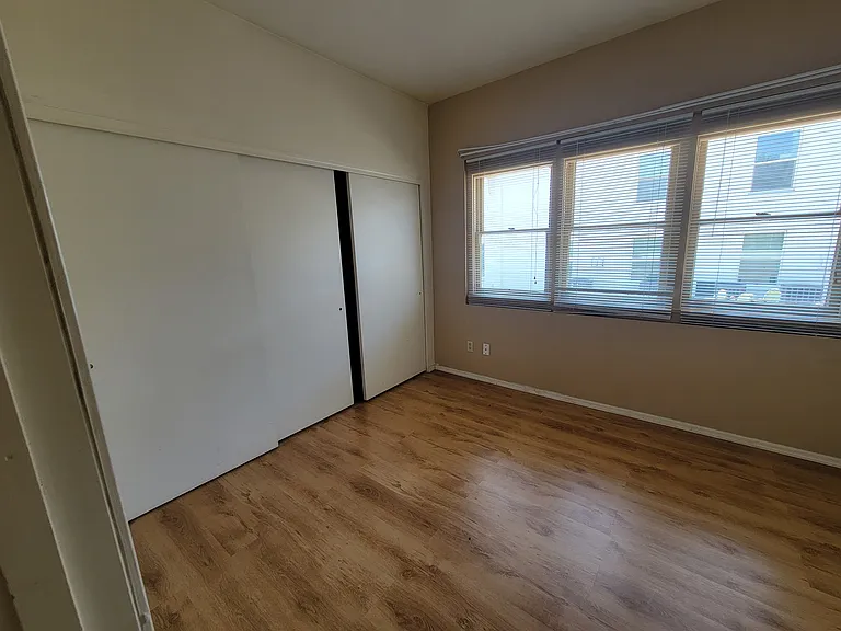 921 N 1st Ave #2 — Photo 6