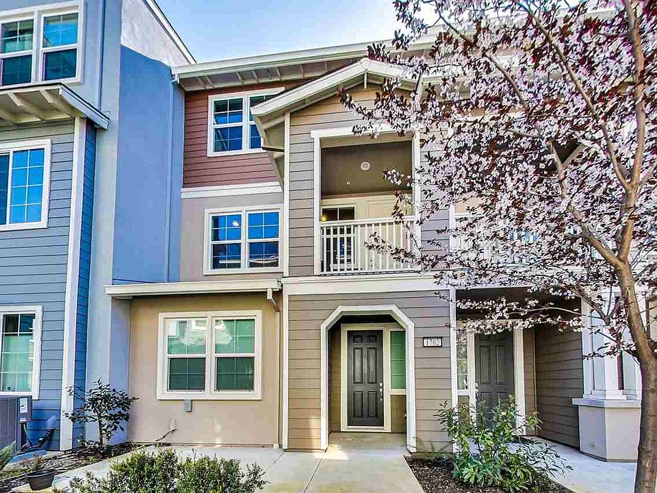 1st image of 1702 Maritime Way