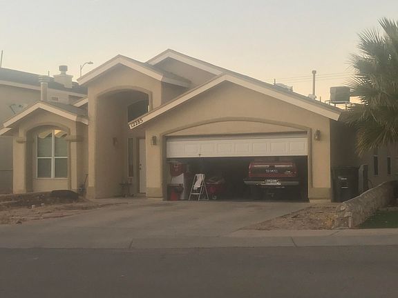 3rd image of 12285 Holy Springs Ct