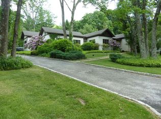 8 Brown Thrasher, Hackettstown, NJ 07840