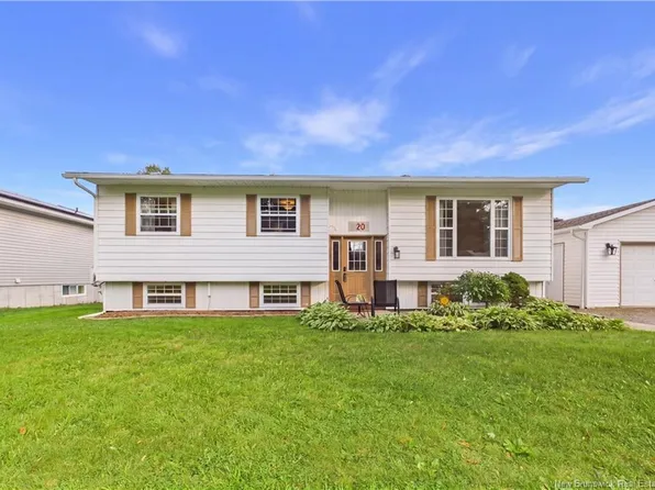 620 Pleasantview St, Moncton, NB E1G 2S8