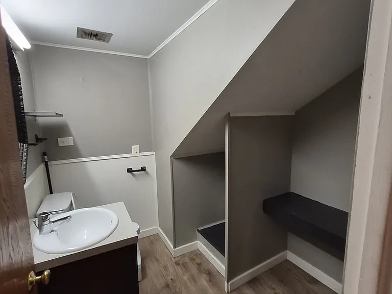 9002 Sheridan Ave #3 — Photo 14