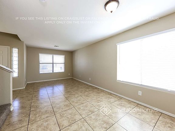 5th image of 12937 W Holly St
