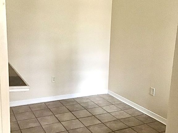 2nd image of 2132 Gardere Ln #C