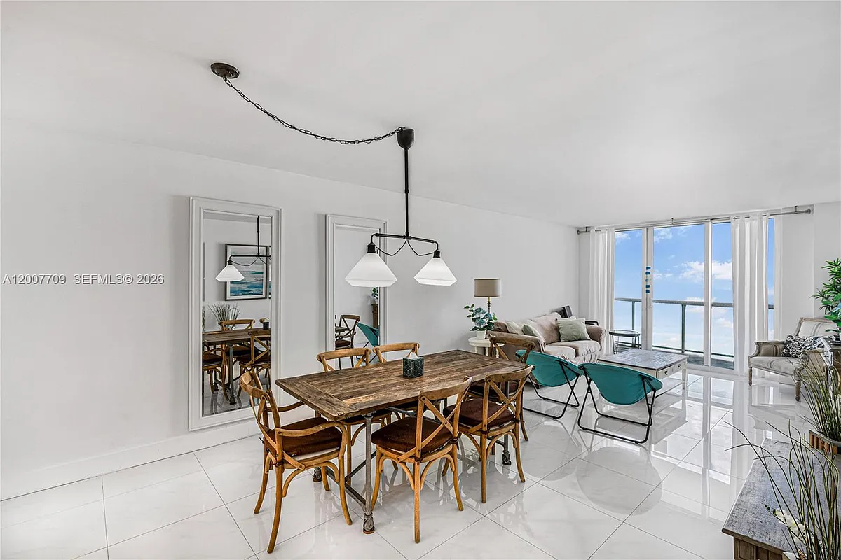 Building Photo - 19370 Collins Ave #1612
