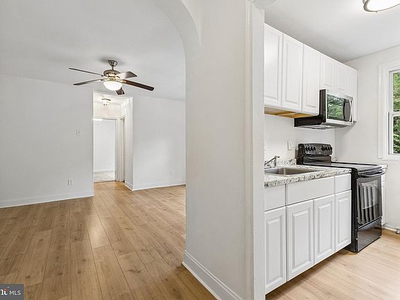 5th image of 514 Ridge Rd SE APT 110