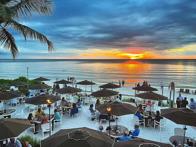 5 minute walk directly down the street to the premier ocean front beach dining (on the sand) at The Turtle Club Restaurant - be sure to make reservations ahead! (image courtesy of The Turtle Club)