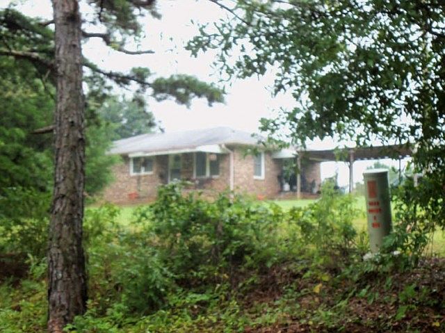 2nd image of 112 Bascomb Dr
