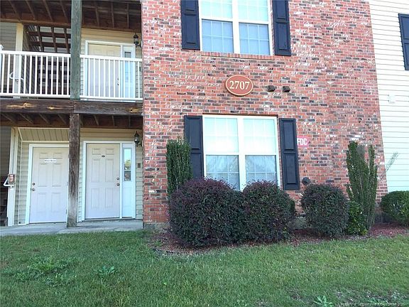 3rd image of 2711 Kentberry Ave Unit 8