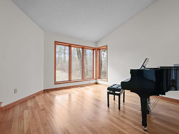 4th image of 11960 Albavar Path