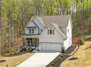8125 Long Slope Dr, Gainesville, GA 30506