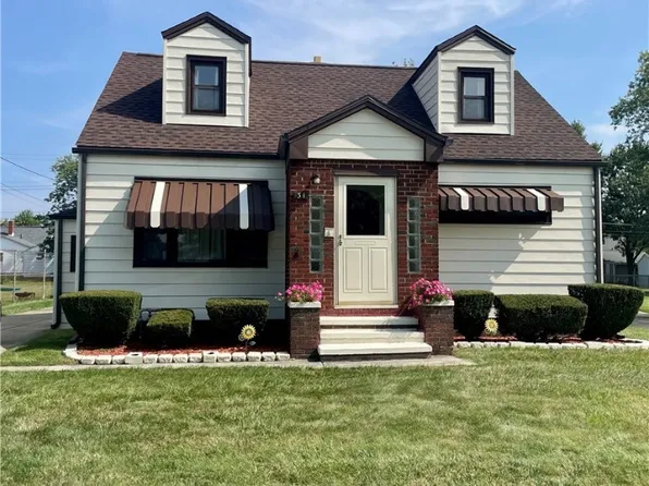 31 Ontario Dr, Cheektowaga, NY 14225