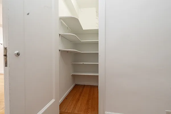 Rented by Akelius Real Estate Management | media 9