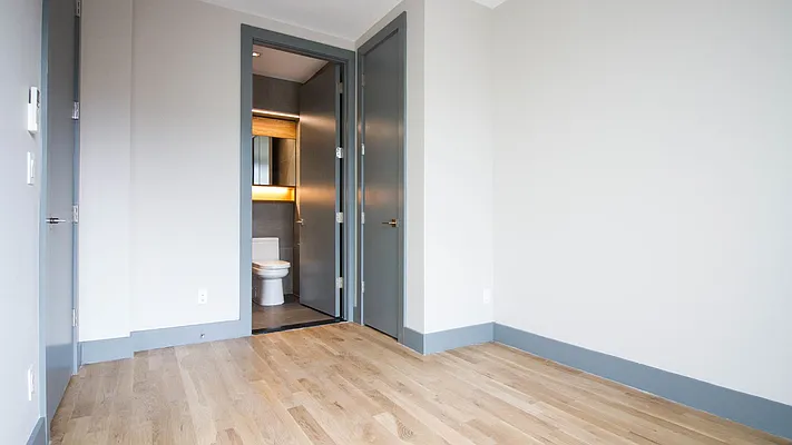 Rented by Nooklyn NYC LLC | media 60