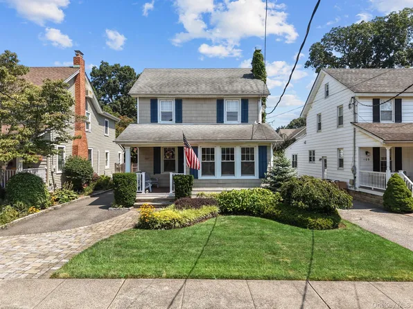 107 Pine Street, Rockville Centre, NY 11570