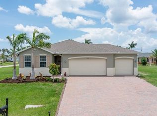 3033 SW 22nd Pl, Cape Coral, FL 33914