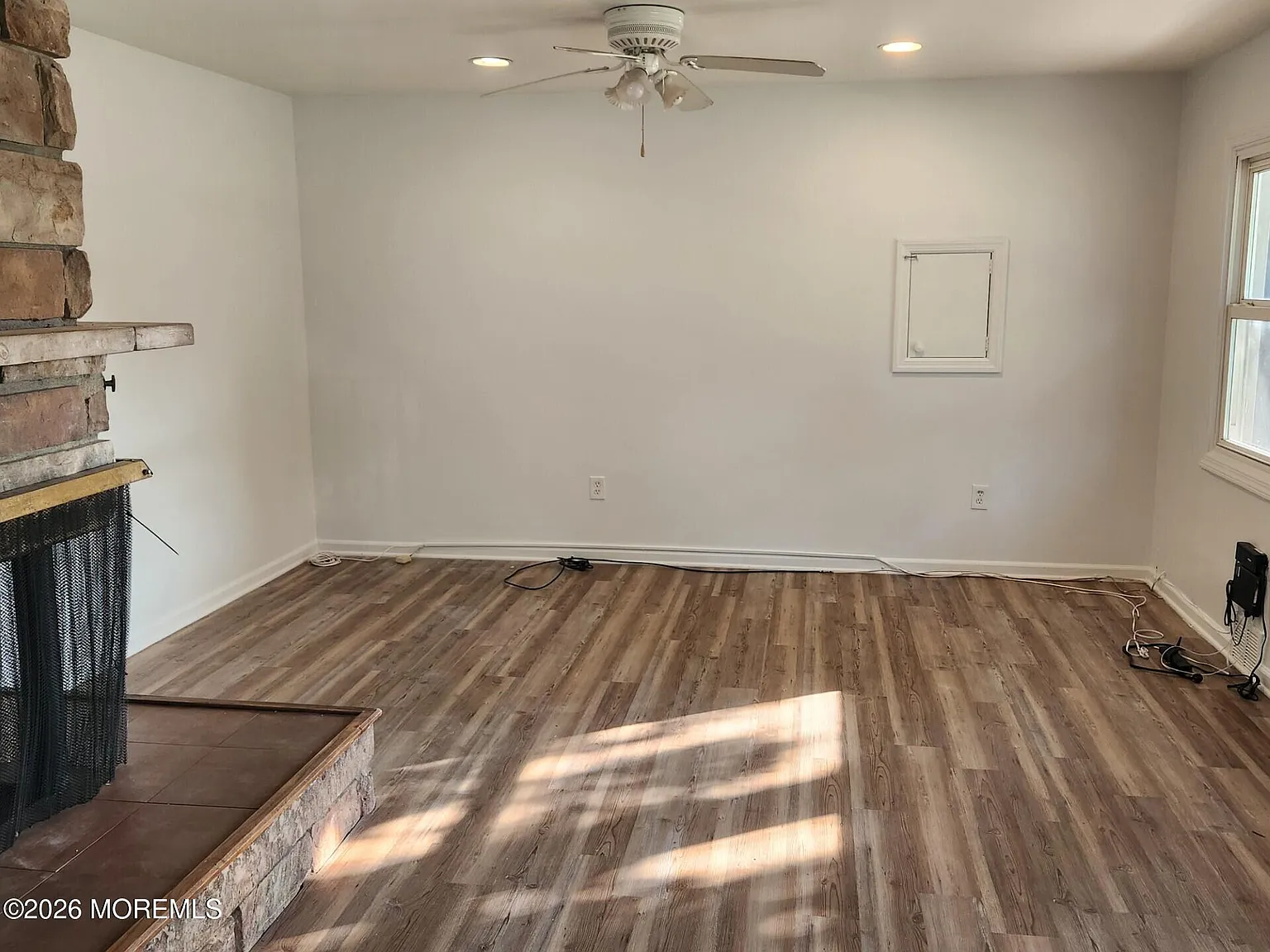 4 bed, 1559 sqft, $3,300 — Photo 3