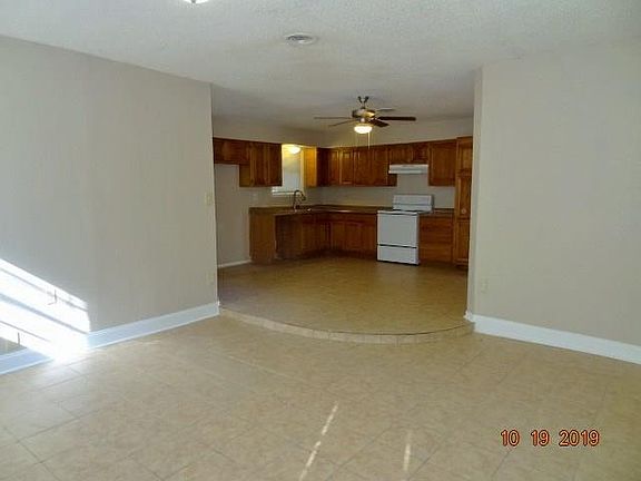 5th image of 3337 Sidney Dr
