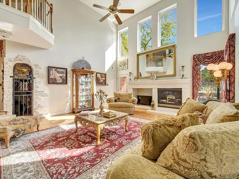1639 Lakeside Enclave Dr — Photo 14