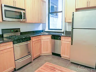 Rented by City Connections Realty