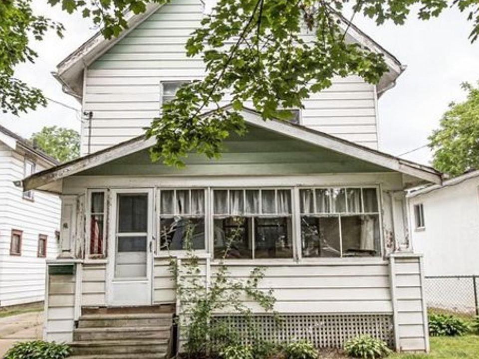 1st image of 2242 East Ave