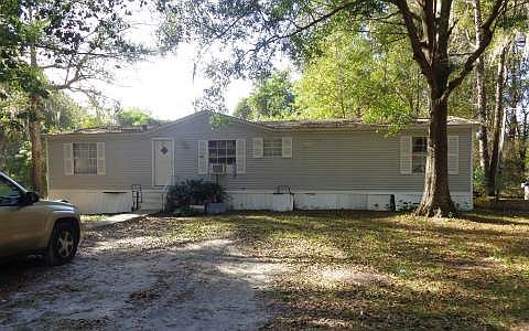 1st image of 609 SE Brandon Dr