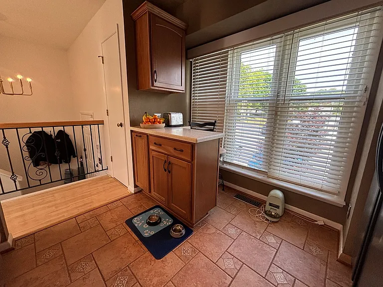 5180 Winterberry Ct — Photo 11