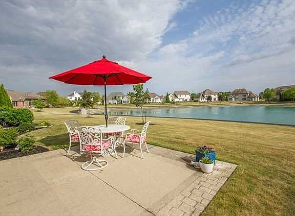 2nd image of 14869 Lake Winds Dr