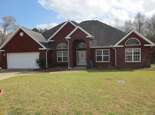 614 Links View Dr, Bonaire, GA 31005