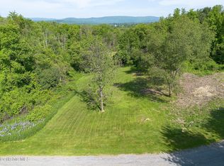 10 Miller View Rd, Great Barrington, MA 01230