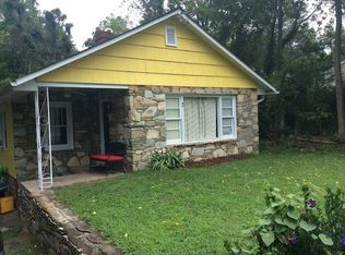 7 Valley Park Rd, Asheville, NC 28804