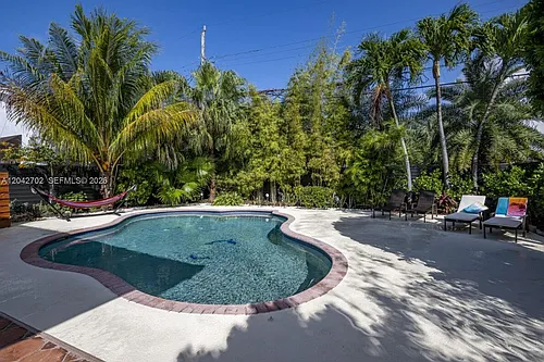 1745 SW 11th Ter #1745 Photo 1
