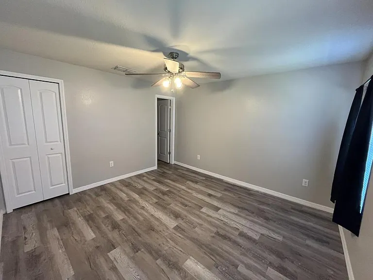 4167 Sand Ridge Blvd — Photo 11