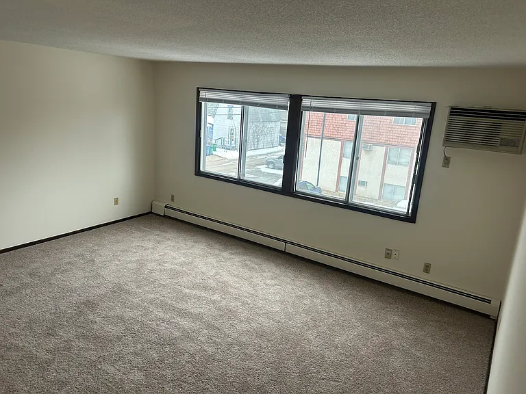 2650 Colfax Ave S #304 — Photo 7