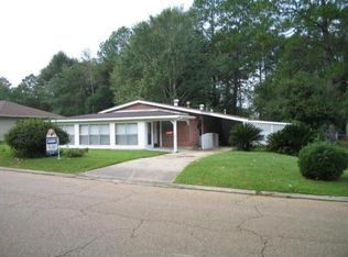 513 Hillcrest Rd, Deridder, LA 70634