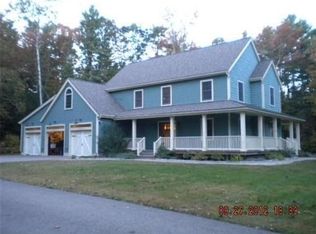 426 N Brookfield Rd, Oakham, MA 01068