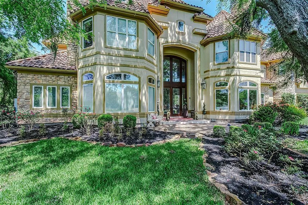 6 bed, 8.0 bath, 11252 sqft, $12,000 — Photo 1