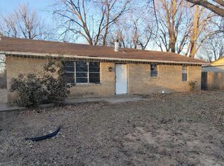 18069 NE 27th St, Harrah, OK 73045