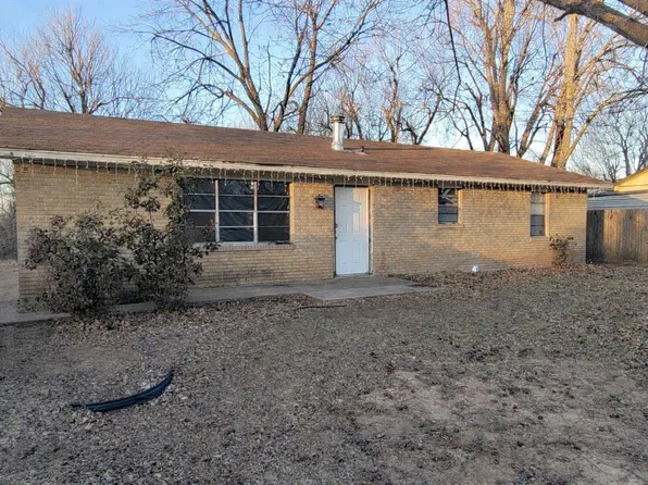 18069 NE 27th St, Harrah, OK 73045