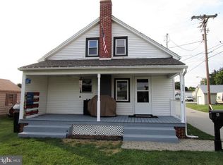 8 N Reservoir Dr, Dover, PA 17315