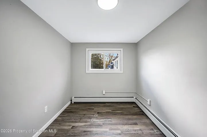 333 Oak St — Photo 11